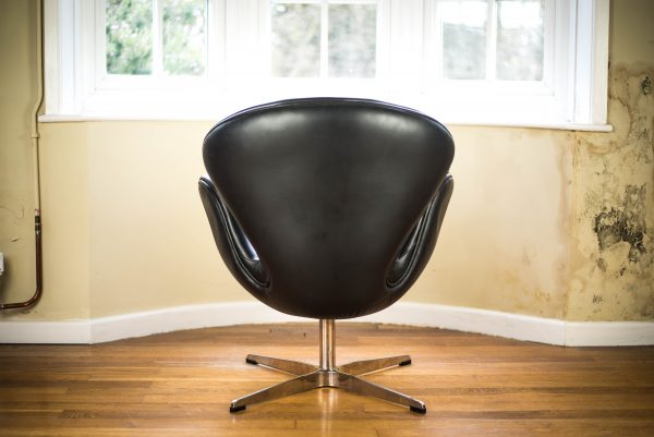 Black Leather Swan Chair after Arne Jacobsen rear 2