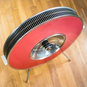 Sofono Circular Electric Heater in Pink/Red and White Enamel 4