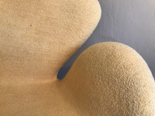 Arne Jacobsen Swan Chair Yellow Fabric Close-up